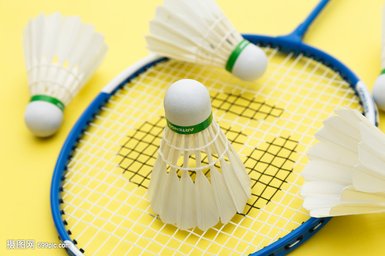 乐部敲响了 乐部敲响了