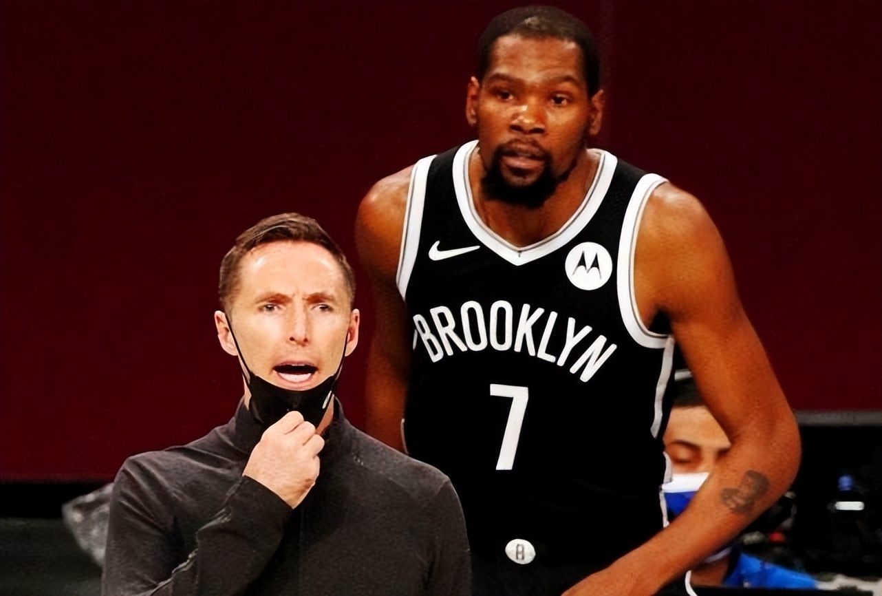 的前球员间 的前球员间