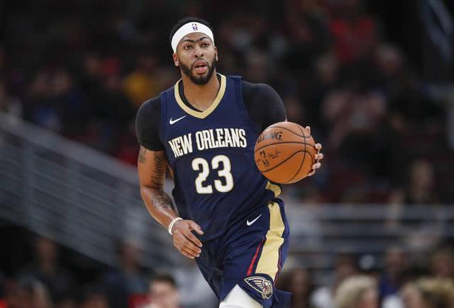 运动会的举 运动会的举