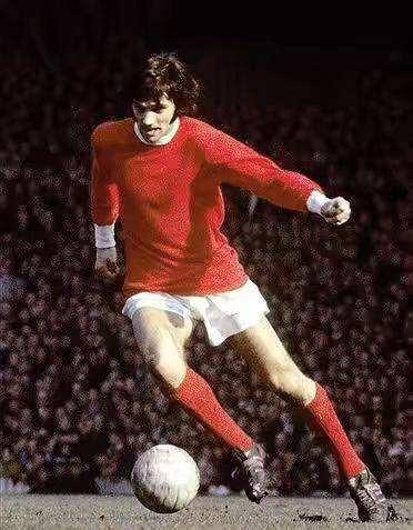 腹部明显变 腹部明显变